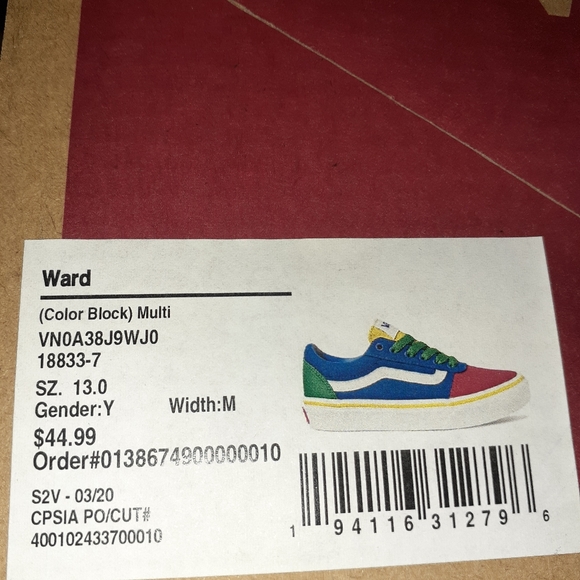 Vans - Picture 3 of 3